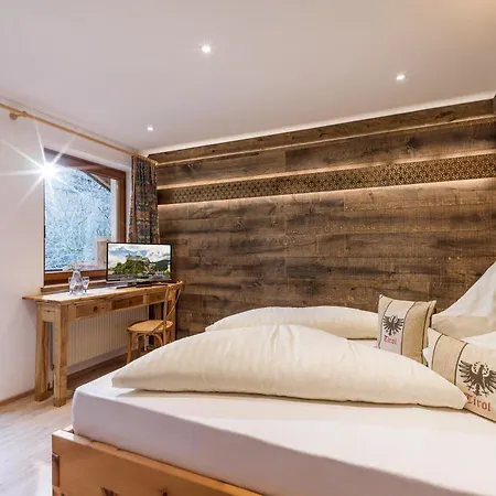 Felsenkeller Hotel 3*