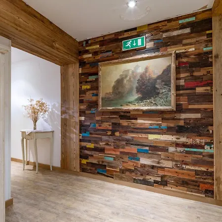 فندق Felsenkeller 3*