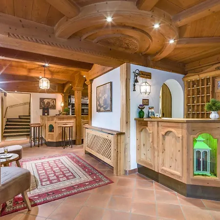 فندق Felsenkeller