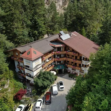 Felsenkeller Hotel