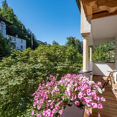 Felsenkeller Hotel 3*
