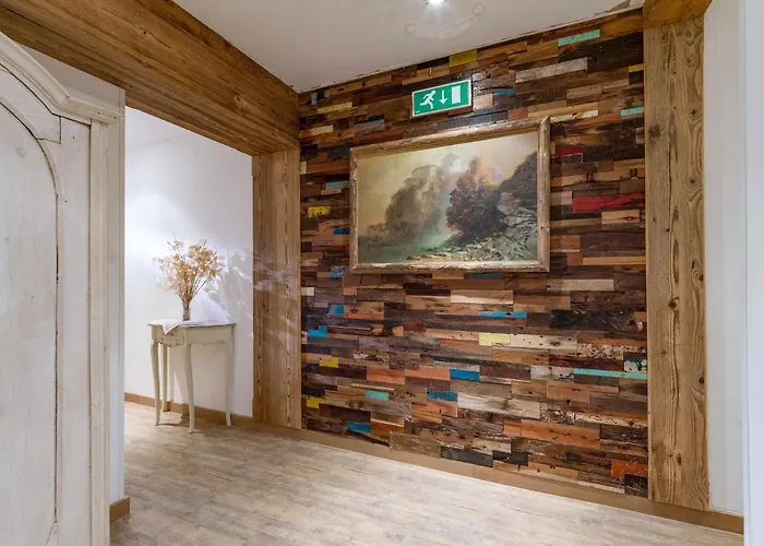 ホテル Felsenkeller 3*