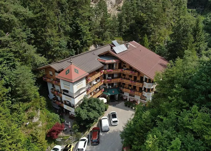 Felsenkeller ホテル